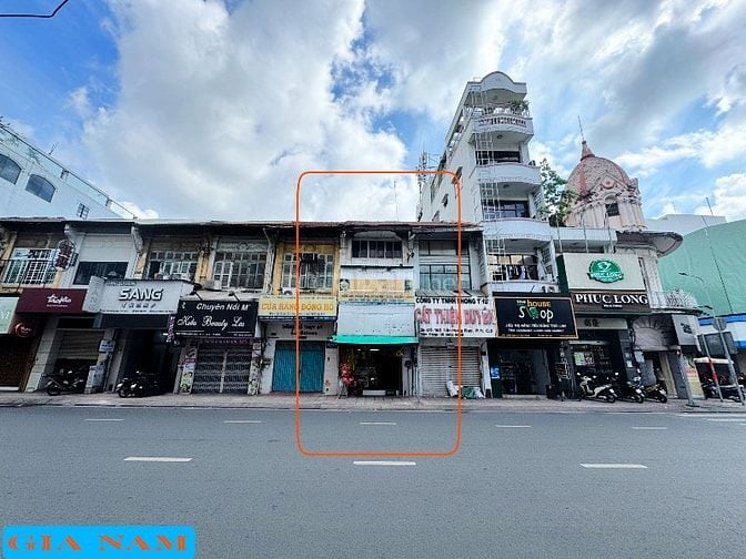 BÁN NHÀ MẶT TIỀN KINH DOANH : 194 TRẦN HƯNG ĐẠO - P. 11 - Q. 5 - TPHCM