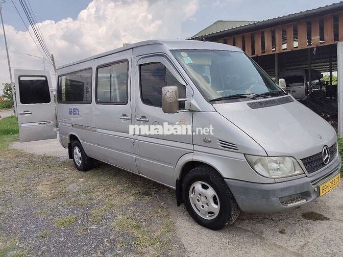 Mercedes-Benz Sprinter 3 chỗ Bạc