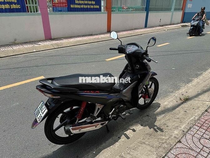 Honda Wave RSX FI 2024 Phiên bản đặc biệt Xanh đen