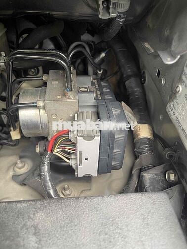 Toyota Innova 2.0E 2016 Số sàn Bạc