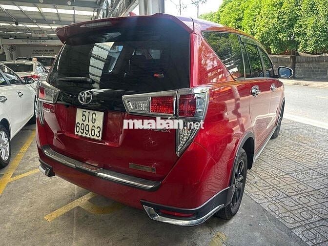 Toyota Innova Venturer 2018 Số tự động Xăng Đỏ