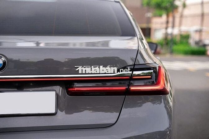 BMW 730Li Pure Excellence 2021 - 58.000 km