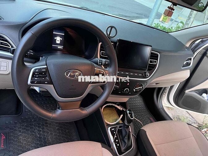 Hyundai Accent 2021 Trắng Số tự động 68.431 km
