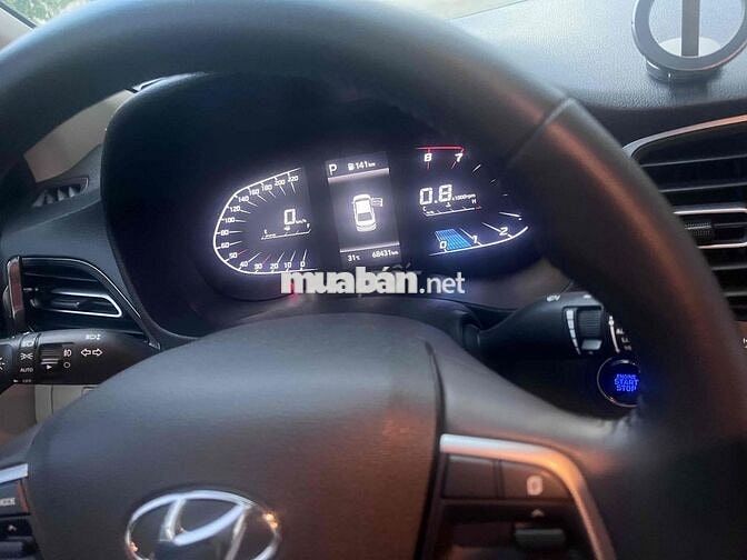 Hyundai Accent 2021 Trắng Số tự động 68.431 km
