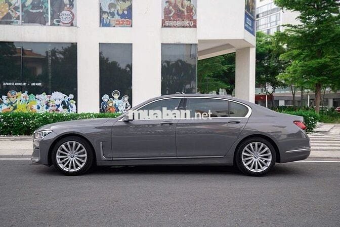 BMW 730Li Pure Excellence 2021 - 58.000 km