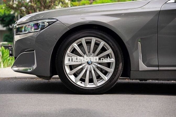 BMW 730Li Pure Excellence 2021 - 58.000 km