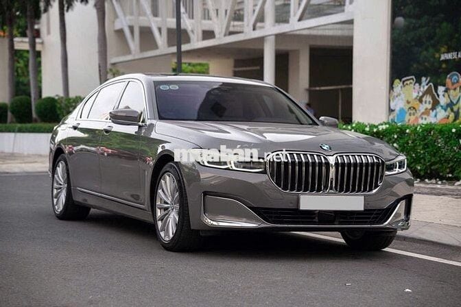 BMW 730Li Pure Excellence 2021 - 58.000 km