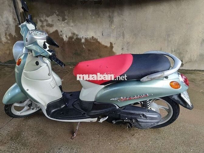 Xe máy Thái Xanh Trắng Đỏ đã sử dụng