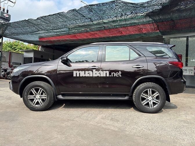 Toyota Fortuner 2.4G AT 2019 Nâu 109.812 km