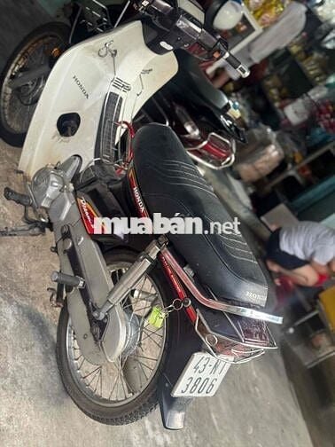 Honda Dream Thái Lan Trắng Đen