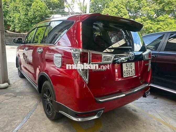 Toyota Innova Venturer 2018 Số tự động Xăng Đỏ