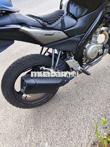 Bán Fz150i chính chủ đi phượt thoải mái giá mềm