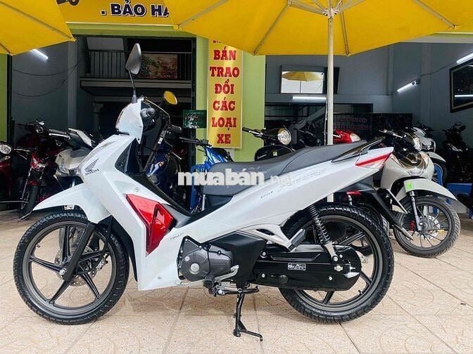 Future led 2025 Trắng đỏ 890 km như mới✅