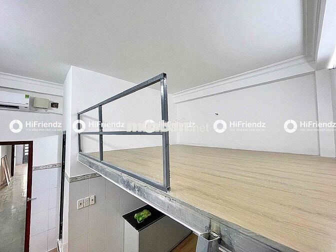 PHÒNG CỬA SỔ TRỜI - SẴN MÁY LẠNH - GÁC CAO GIÁ RẺ