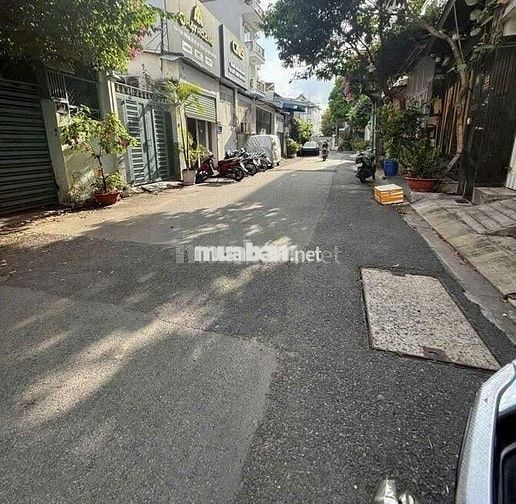 Nhà BÌNH LONG [4,5X13 - cấp 4, 1toilet] 9,5tr/tháng