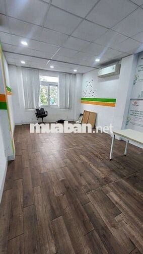 TOÀ NHÀ VĂN PHÒNG ĐƯỜNG 11 TRƯỜNG THỌ
