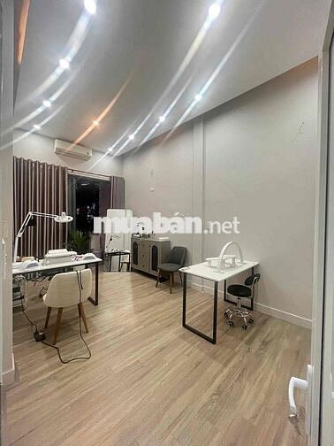 Cho thuê nhà mặt tiền đường Lê Ngô Cát sát chợ Cồn