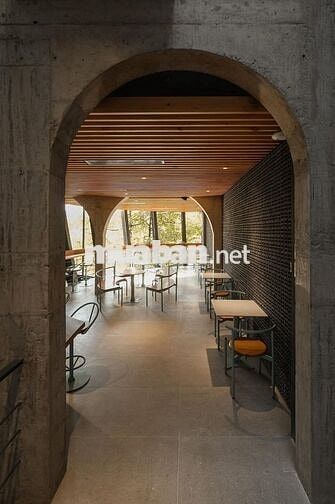Nhà cực kỳ đẹp tại Trường Sa QBT. Cafe, showroom, đầu tư đâu ạ? !!!