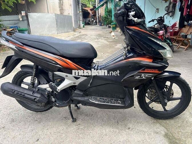 Honda Air Blade Đen Xăng