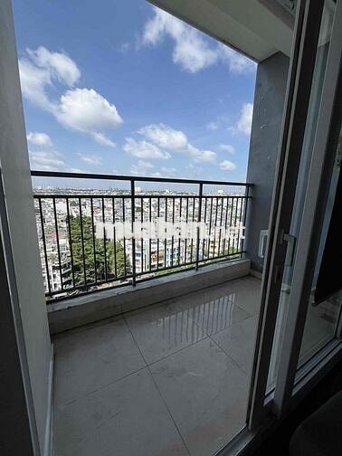 Chính chủ cho thuê căn 59m2 2 pn, 2 wc, full nội thất The parkland Q12