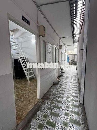 Cho thuê phòng đầy đủ nội thất giá 5tr htp quận 7
