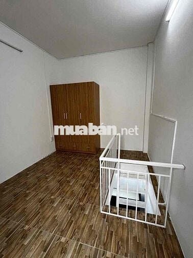 Cho thuê phòng đầy đủ nội thất giá 5tr htp quận 7