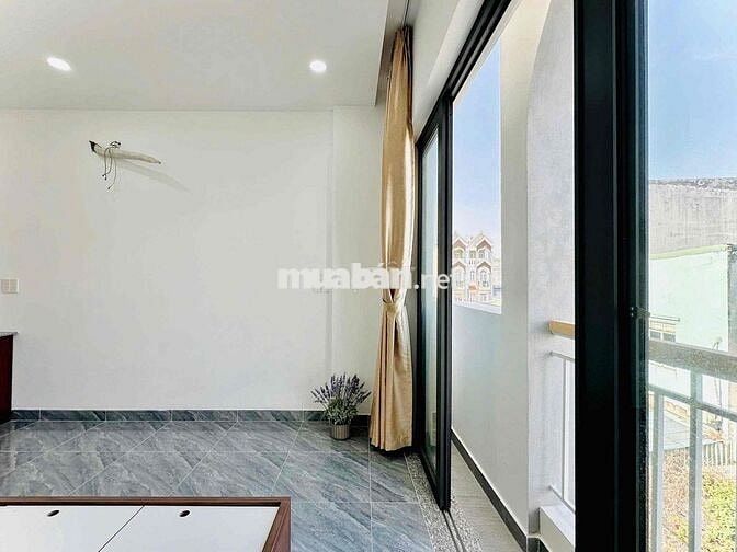 CHO THUÊ PHÒNG STUDIO BAN CÔNG SIÊU ĐẸP CÓ THANG MÁY NGAY GÒ XOÀI