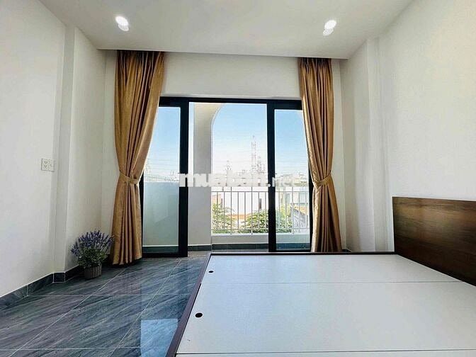 CHO THUÊ PHÒNG STUDIO BAN CÔNG SIÊU ĐẸP CÓ THANG MÁY NGAY GÒ XOÀI