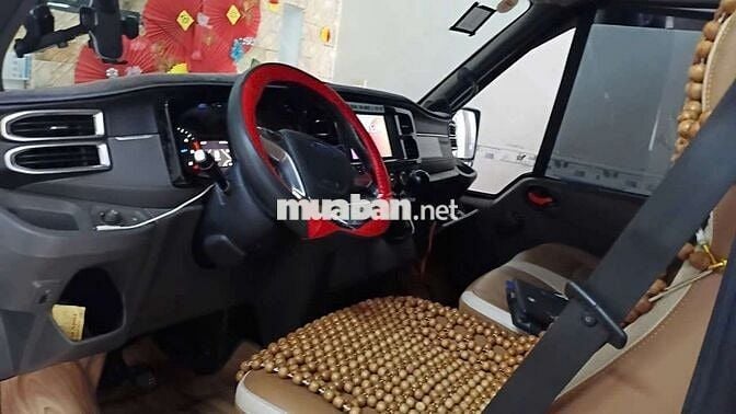 Ford Transit 2022 16 chỗ Bạc