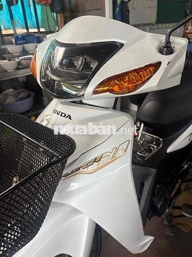 Honda Wave A 2022 Trắng 23299 km