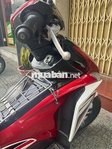 Honda Air Blade 110 Đỏ trắng đen Zin