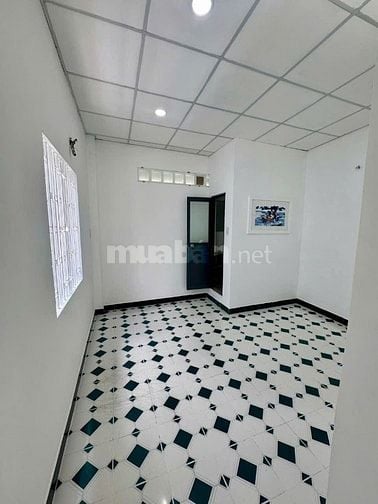 CHO THUÊ NHÀ 2 HẺM 4M (XH) VÕ VĂN KIỆT, P. CẦU KHO, Q.1, 18TR.