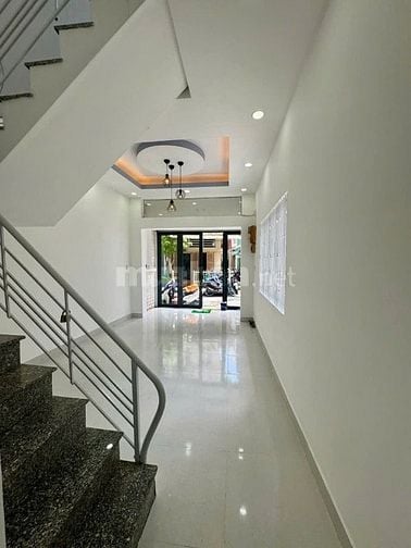 CHO THUÊ NHÀ 2 HẺM 4M (XH) VÕ VĂN KIỆT, P. CẦU KHO, Q.1, 18TR.