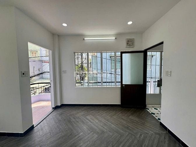 CHO THUÊ NHÀ 2 HẺM 4M (XH) VÕ VĂN KIỆT, P. CẦU KHO, Q.1, 18TR.