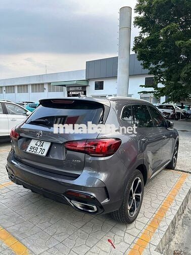 MG HS Lux 2024 Xám 16000km