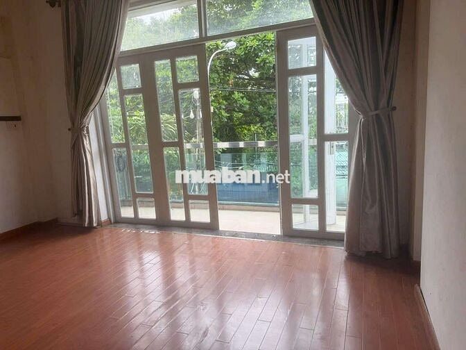Cho thuê nhà 3,5 tấm 4×22,5m khu tên lửa