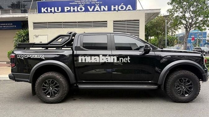 Ford Raptor 2024 Đen 38.100km