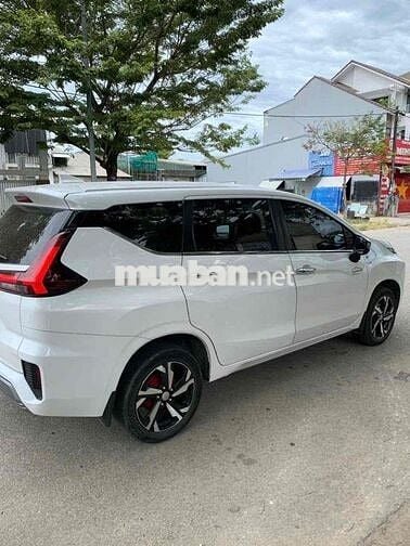 Mitsubishi Xpander 7 chỗ số tự động xăng Trắng pr