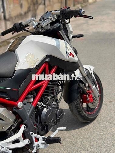 Benelli TNT 125cc
