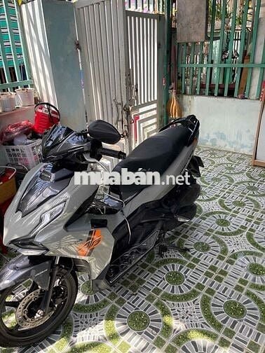 Honda Air Blade 125 Giới hạn Xám xi măng