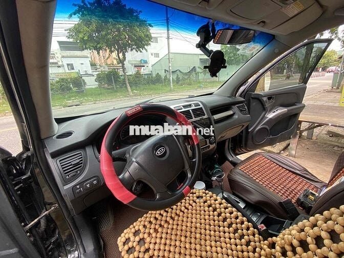 KIA SPORTAGE Số tự động Máy dầu 5 chỗ Đen
