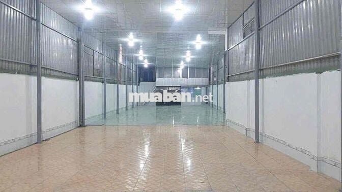 Kho Chánh Nghĩa , 300m2 đường xe tải lớn ,có 2pn