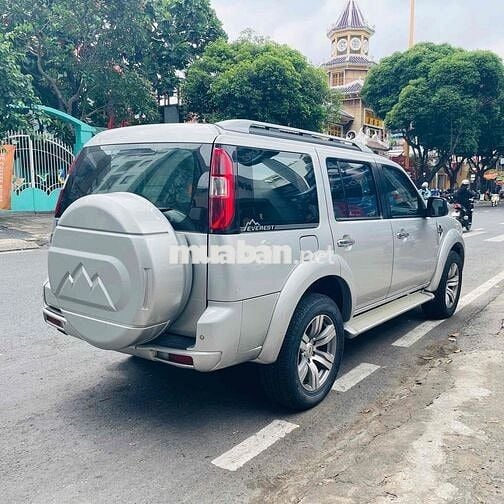 Ford Everest Limited AT 4x2 2010 125.000km 1 chủ