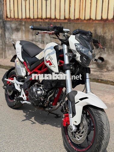 Benelli TNT 125cc