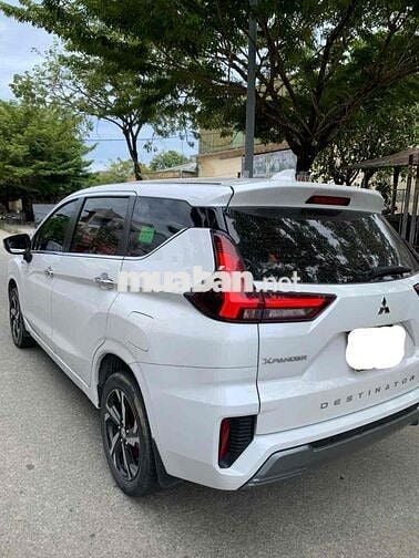 Mitsubishi Xpander 7 chỗ số tự động xăng Trắng pr