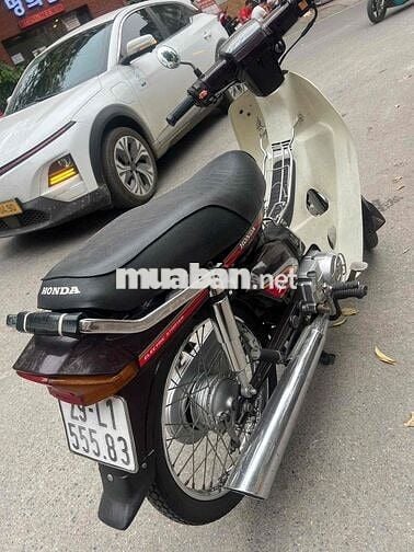 Honda Dream Thái  nguyên bản