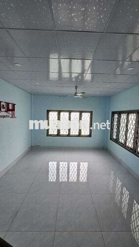 Góc 2MT Đường C/x Lữ Gia P.15 Q.11 - Ngang 4.5x15m 2 Lầu Sàn Suốt