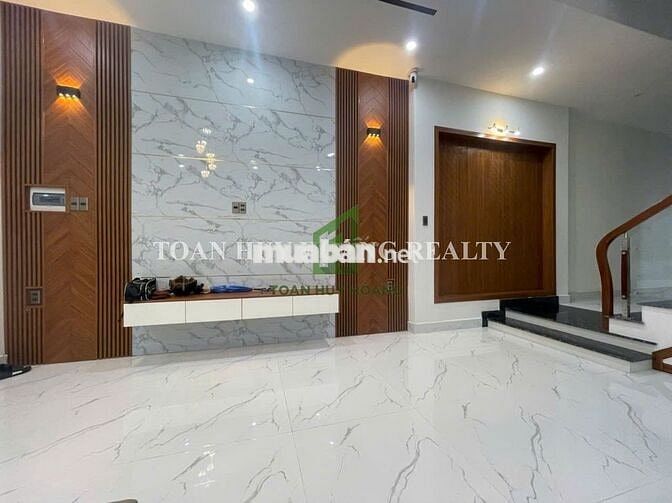 Nhà 6PN gần biển Mân Thái full nội thất hiện đại