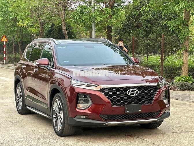 Hyundai SantaFe Premium 2.4L AWD sản xuất 2019