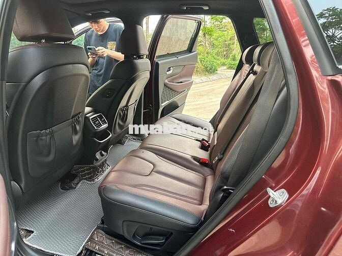 Hyundai SantaFe Premium 2.4L AWD sản xuất 2019